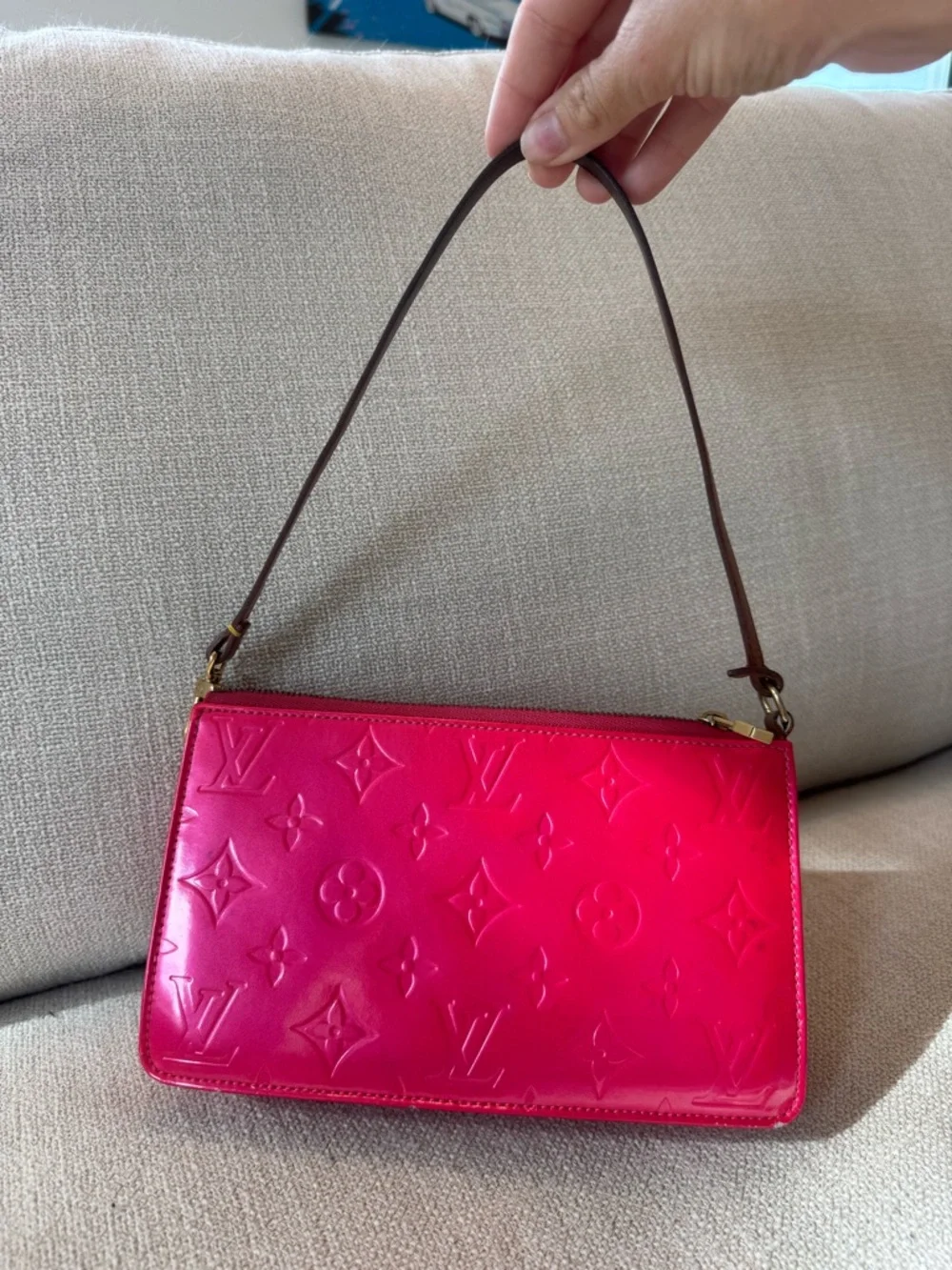 Louis Vuitton Lexington Pink Vernis LV Pochette with COA - Picture 6 of 15